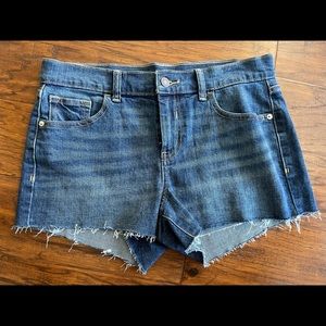 Old Navy Boyfriend shorts size 6